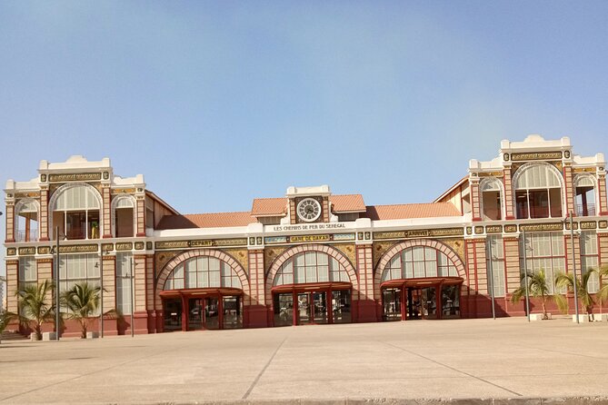 Full Day Tour : the Highlights of Dakar and Gorée Isla D - Included Services