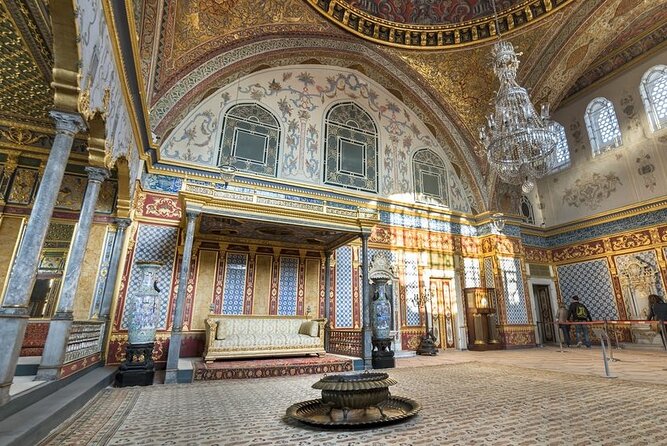 Guided Half-Day Tour to Topkapi Palace & Grand Bazaar - Tour Inclusions