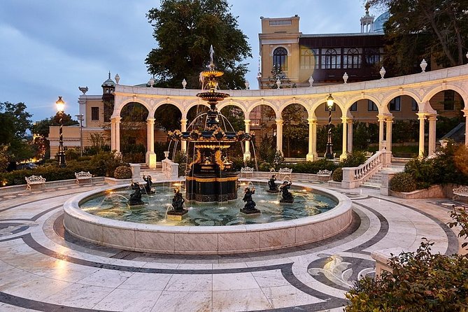 Half-Day Baku Private Walking Tour With Pickup