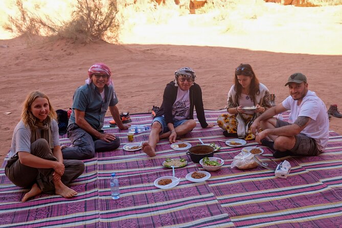 Half Day Jeep Tour With Camel Ride and Overnight in Camp (All Meals Incl.) - Itinerary Highlights
