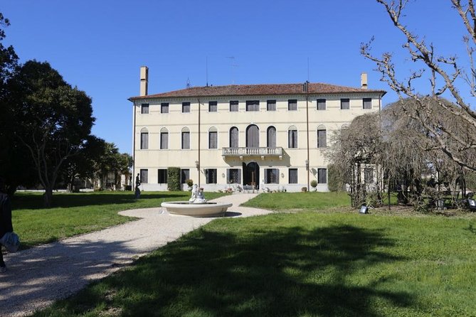Half Day Venice Cruise Terminal Shore Excursion Wine Food Tasting Outlet Village - Half-Day Excursion Highlights