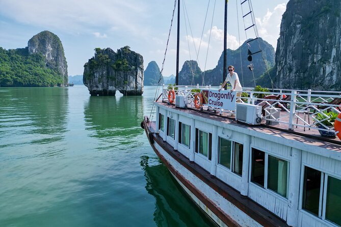 Halong Islands, Caves, Kayak, Lunch Day Tour W Dragonfly Cruise - Seafood Lunch Menu