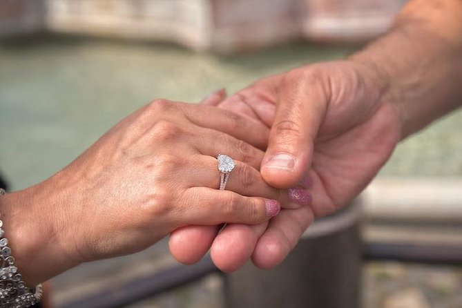 Honeymooners Rome Tour With Professional Photographer and Driver - Tour Highlights