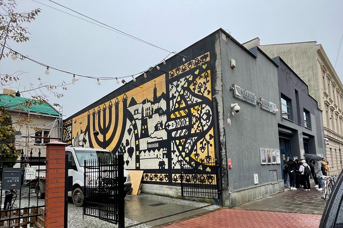 Krakow Jewish Ghetto and Quarter Audio Guided Walking Tour - Tour Highlights