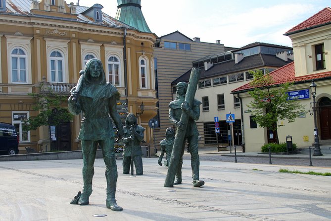 Krakow & Wieliczka Salt Mine Full-Day Trip From Warsaw - Inclusions