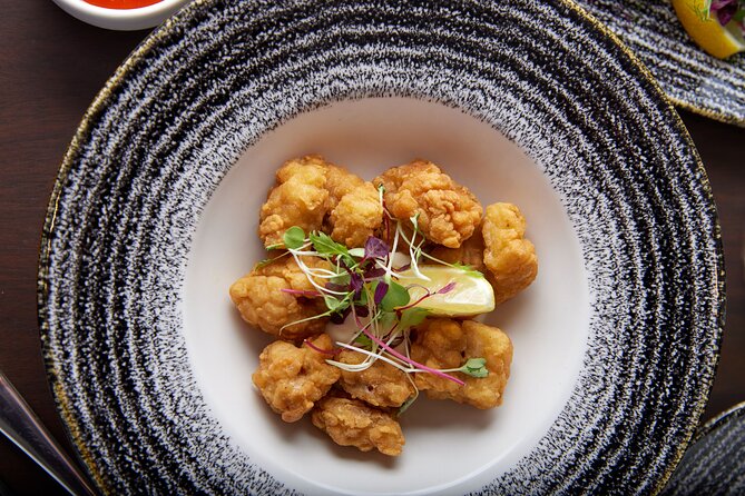 Les Miserables London Theater Tickets With Three Course Meal - The Sum Up