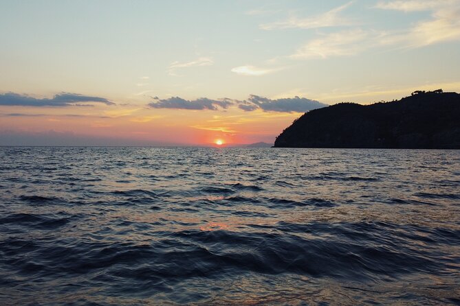 Levanto Paddleboard Tour and Snorkeling Along the Coast - Start Time and Duration