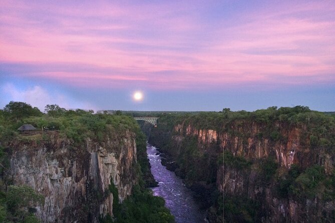 Lookout Cafe Lunch In Victoria Falls - Meeting and Pickup Details