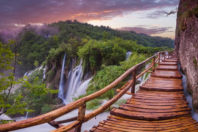 Luxury Private Transfer Split-Zagreb With Stop at Plitvice Lakes - Vehicle and Amenities