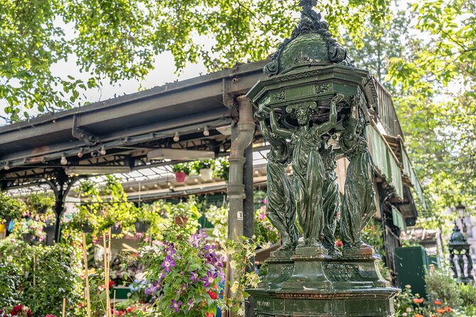 Notre Dame & Île De La Cité Tour + Optional Sainte-Chapelle Entry - Tour Highlights