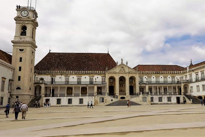 One Way Lisbon to Porto, Through Fatima and Coimbra - Meeting and Pickup Details