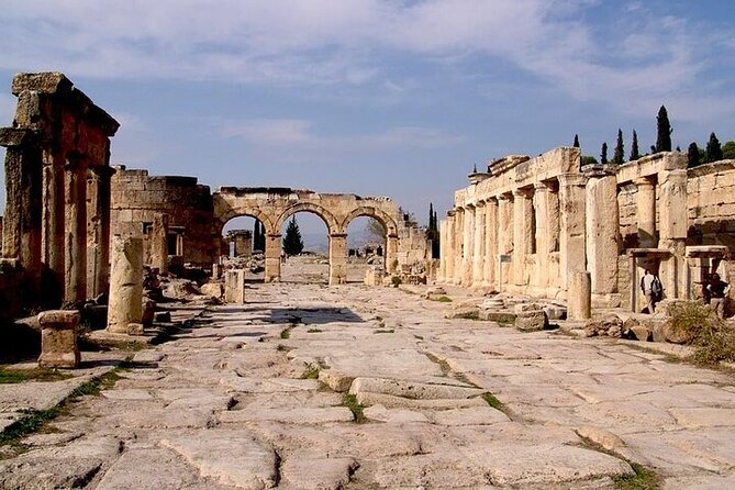 Pamukkale Small Group Tour From Izmir - Itinerary Overview