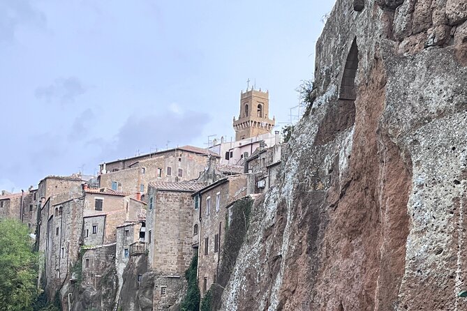 Pitigliano in the Footstep of the Etruscan: Hike and Wine Tasting - Itinerary Overview