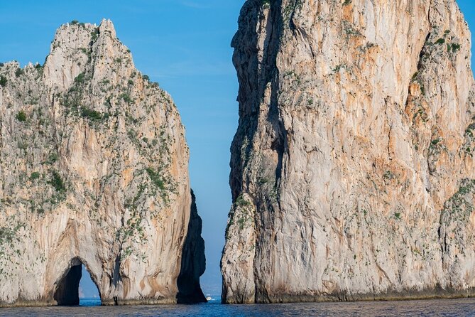Private Boat Tour of Capri From Positano on Sorrentine GOZZO - Meeting and Pickup Details