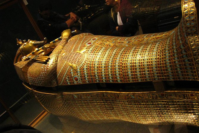 Private Day Tour to Egyptian Museum and Cave Church, Old Cairo - Tour Overview