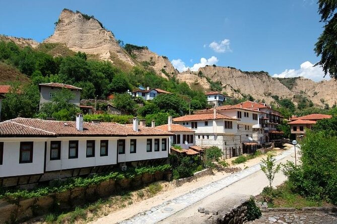 Private Day Trip to Rozhen Monastery and Melnik - Exploring Melnik Pyramids and Kordopulova House
