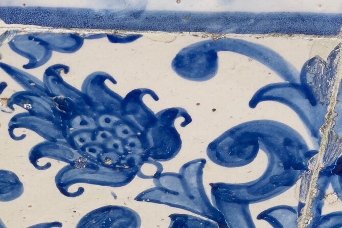 Private Lisbon Walking Tour - City Highlights and 2 Tastings - Tour Overview