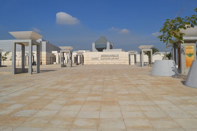 Private Tour to Giza Pyramids and National Museum - Tour Itinerary