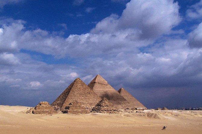 Private Tour to Giza Pyramids, Sphinx, Coptic Cairo and Islamic Cairo - Inclusions and Exclusions