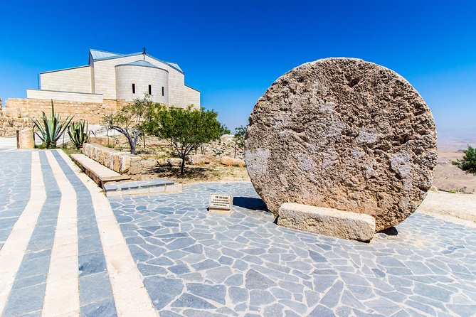 Private Tour to Madaba Mosaic City and Mount Nebo From Amman - The Sum Up