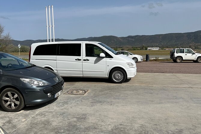 Private Transport Porto/Lisbon 2 Stops Aveiro Nazaré, Óbidos - Transportation Details