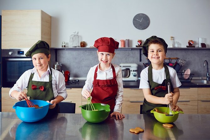 Rome: Private Pasta & Cake Traditional Cooking Class for Families - Meeting Point Information