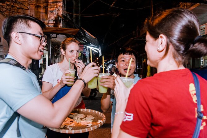 Saigon After Dark With Seafood, Beer & Live Music Bar - Live Music Bar Excitement