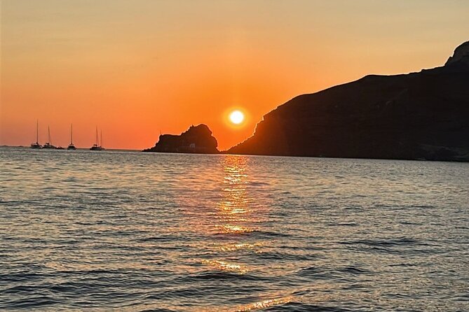 Santorini Private Cruise Sightseeing Tour With BBQ and Drinks - Meeting and Pickup
