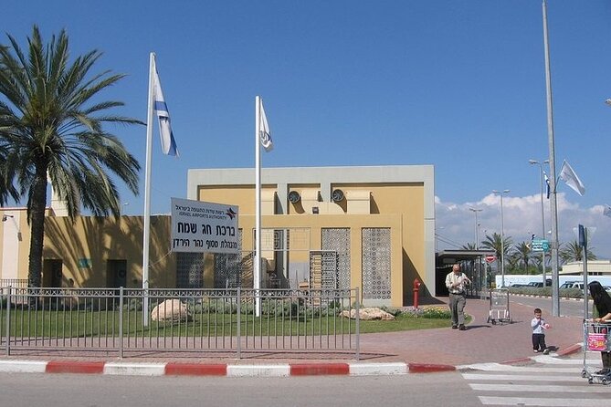 Sheikh Hussein Crossing Private Transfer to or From Aqaba - Booking Information