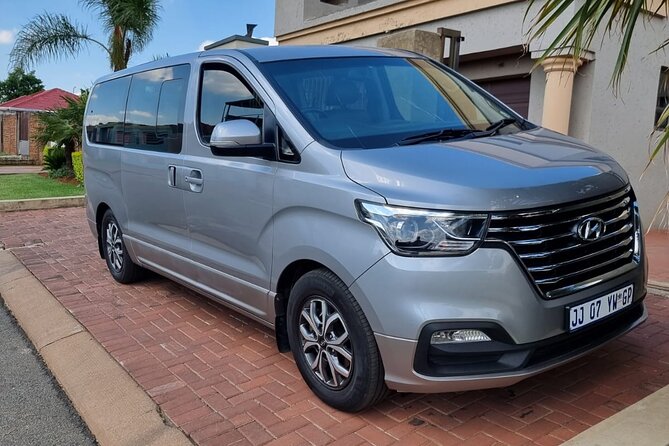 Shuttle: Johannesburg, OR Tambo Airport, Rosebank, Sandton