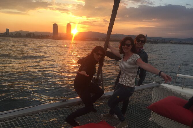 The Best Sunset on a Boat in Barcelona - Unforgettable Boat Experience in Barcelona