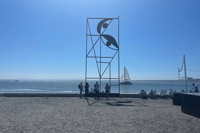 The Great Women Of Lisbon History Walking Tour - Meeting Point