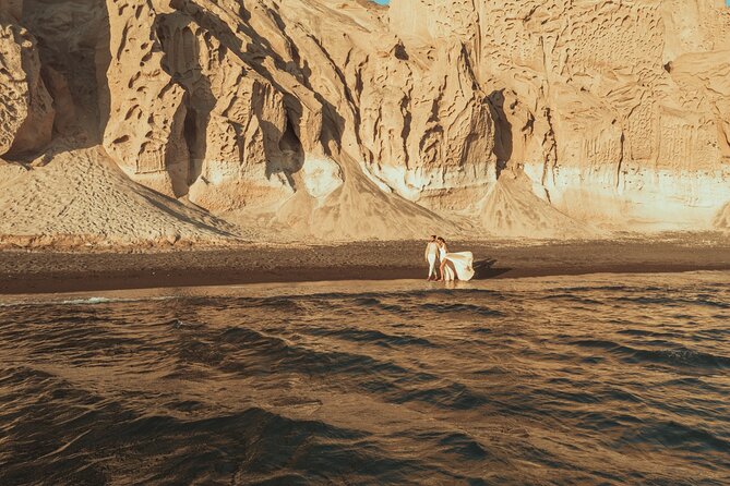 Trash The Dress in Santorini - Duration and Inclusions