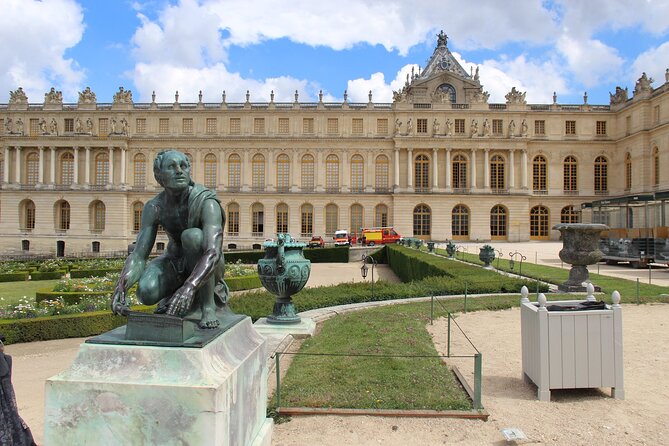 Versailles Palace Timed Entrance Ticket With Audio Tour - Booking Process