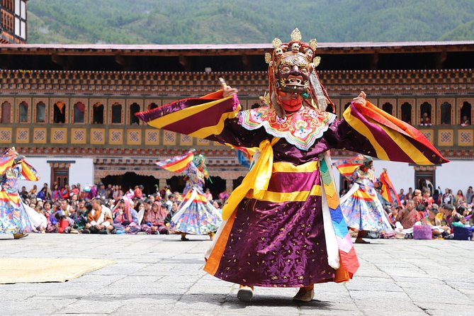 6 Best Historical Tours In Paro