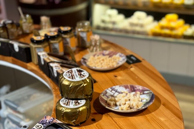 Amsterdam to Keukenhof Garden And Zaanseschans Windmills - Departure From Amsterdam