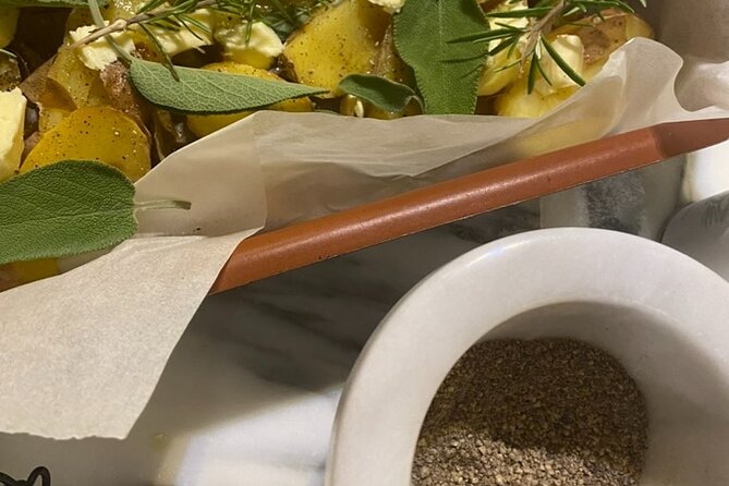 Ancient Flavors in Florence Chef Varys Historical Cooking Class - Good To Know