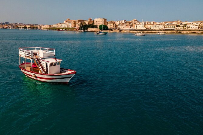 Boat Tour With Typical Lunch and Snorkeling in Syracuse - Good To Know
