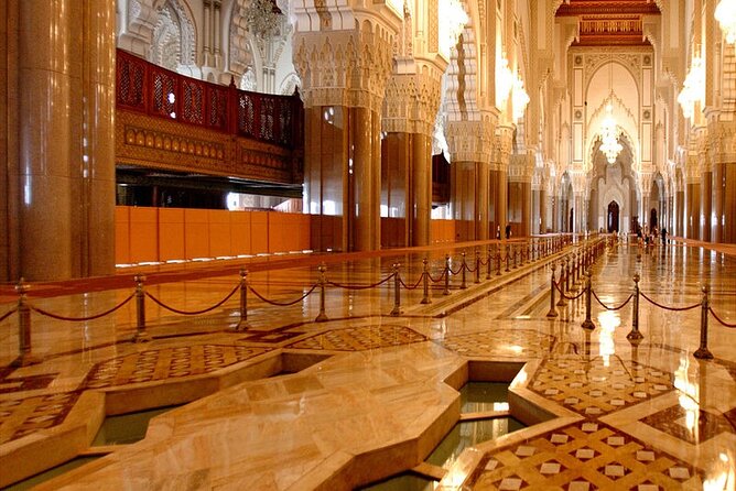 Casablanca City Tour With Mosque Entry Included