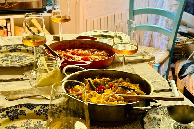 Dolce Vita by Day Market Tour & Pasta Making Class