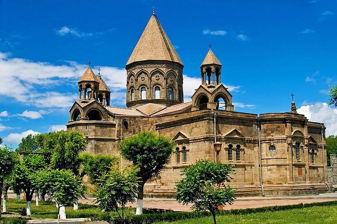 Echmiadzin – Zvartnots
