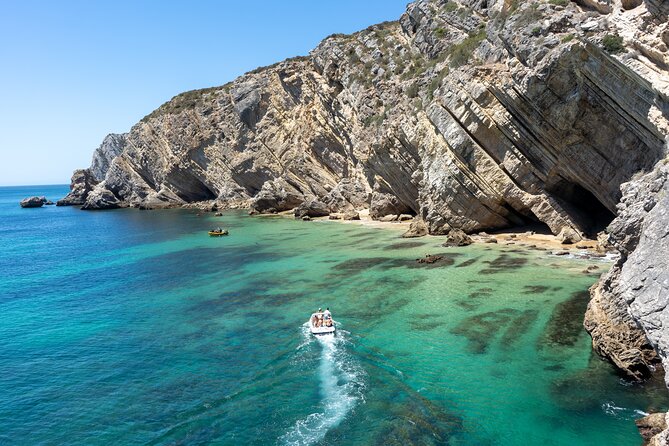 Epic Arrábida:Private Boat II Four Winns Rental 3h to 7h - Location Details