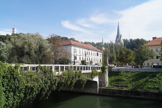 Explore Ljubljana in 1 Hour With a Local - Good To Know