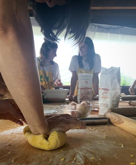 Forlì: Farm Cooking Class and Slow Food Market Tour