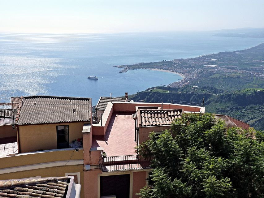 From Catania: Giardini Naxos, Taormina, and Castelmola Tour