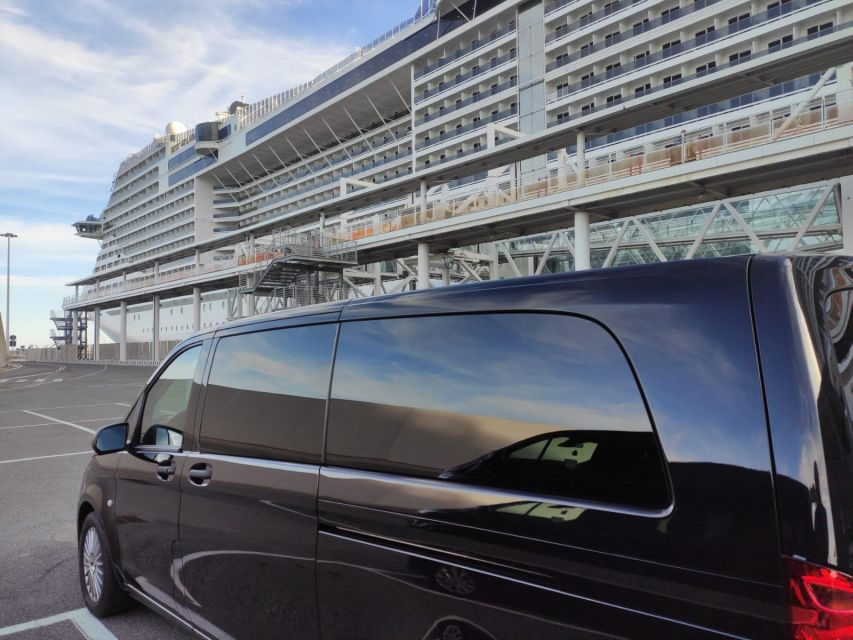 From Civitavecchia Port: Private Transfer to Rome
