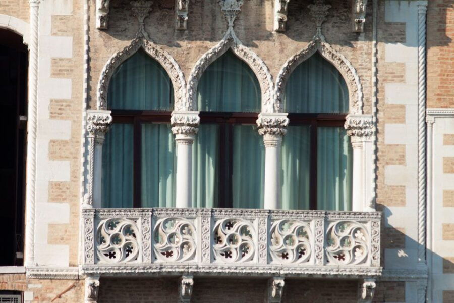 From Lake Garda: Venice Full-Day Tour (from August 1st)