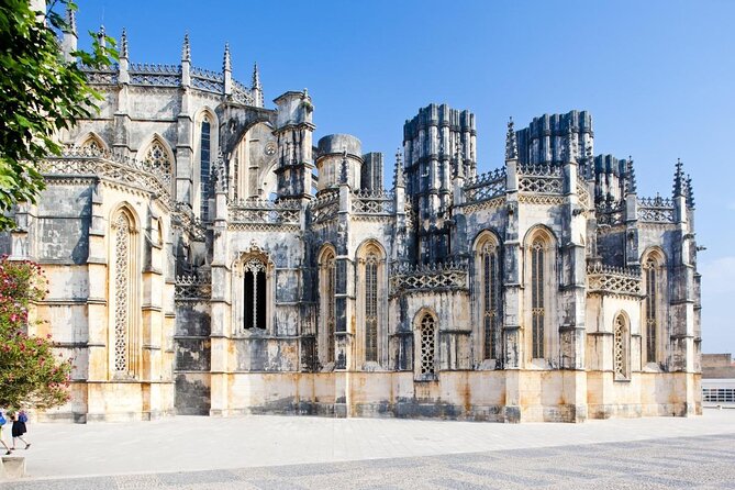 From Lisbon to Fátima Batalha Nazaré and Óbidos Full Day Private Tour