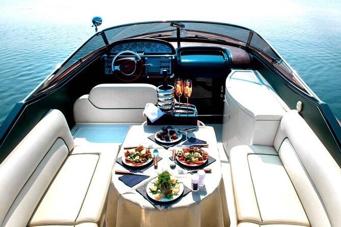 Full Day Luxury Riva Aquariva Venice Tour - VIP