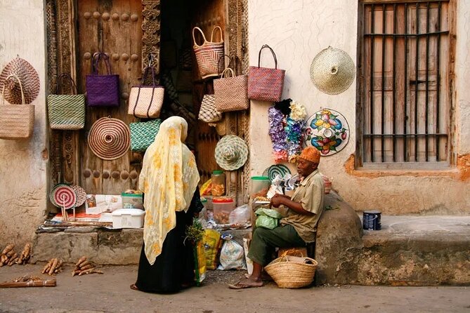 Full-Day Private Tour in Zanzibar With Prison Island